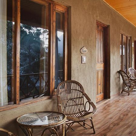 Shivadya Tirthan - Tirthan Valley Gushaini Exterior photo