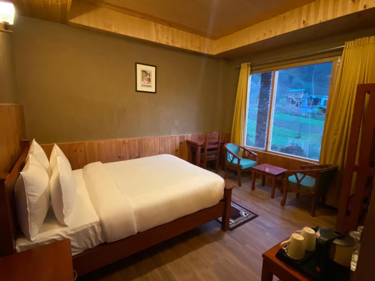 Shivadya Tirthan - Tirthan Valley Gushaini Exterior photo