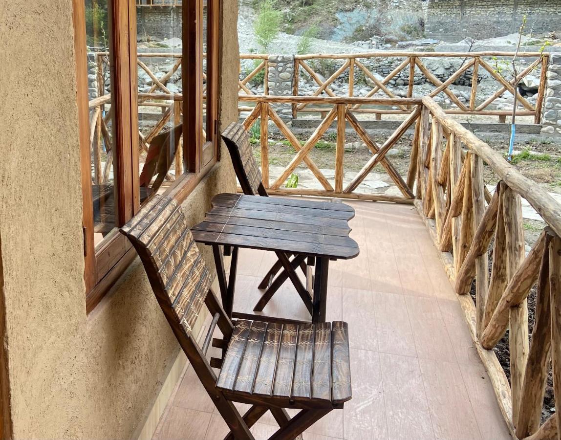 Shivadya Tirthan - Tirthan Valley Gushaini Exterior photo