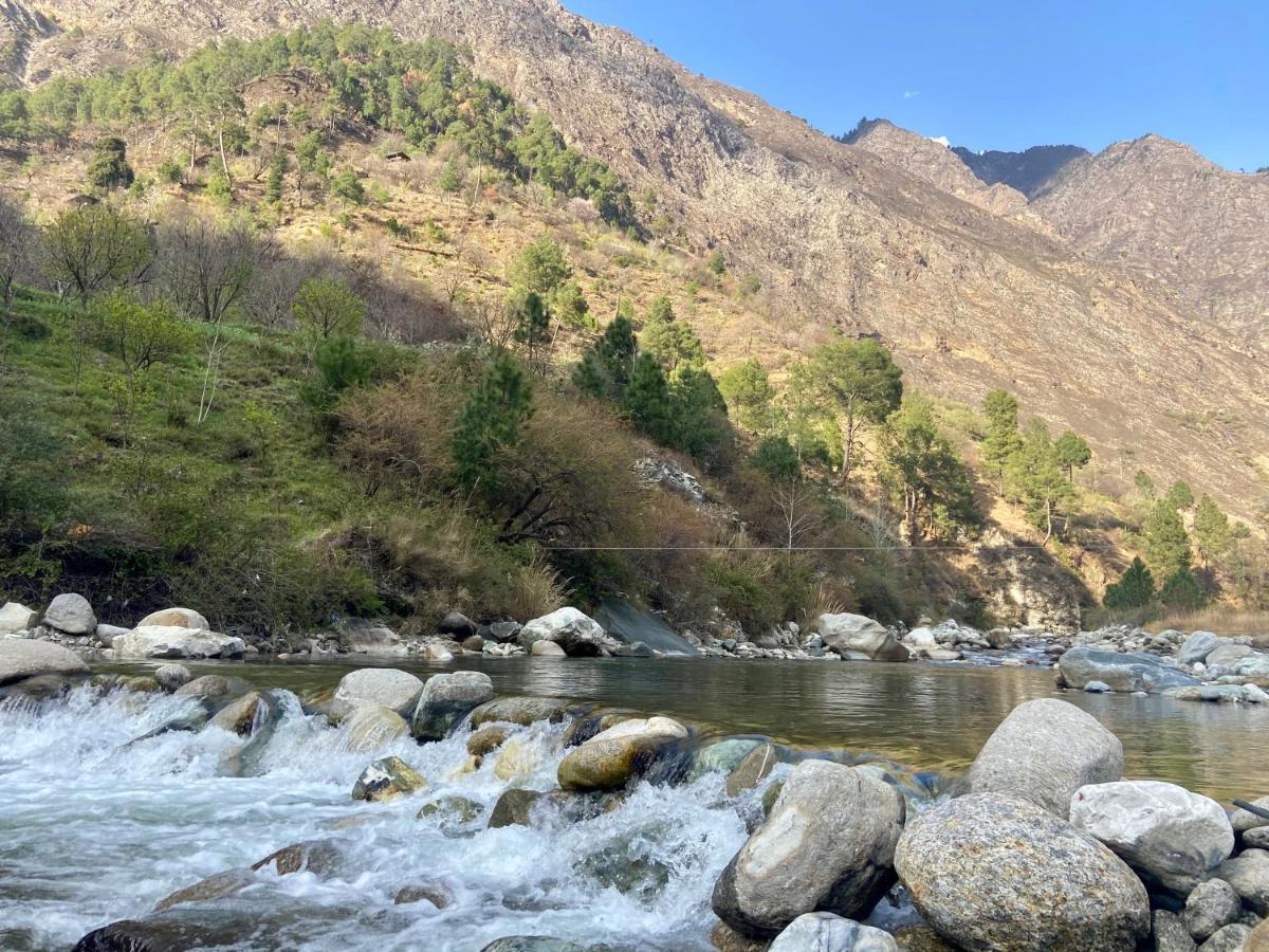 Shivadya Tirthan - Tirthan Valley Gushaini Exterior photo