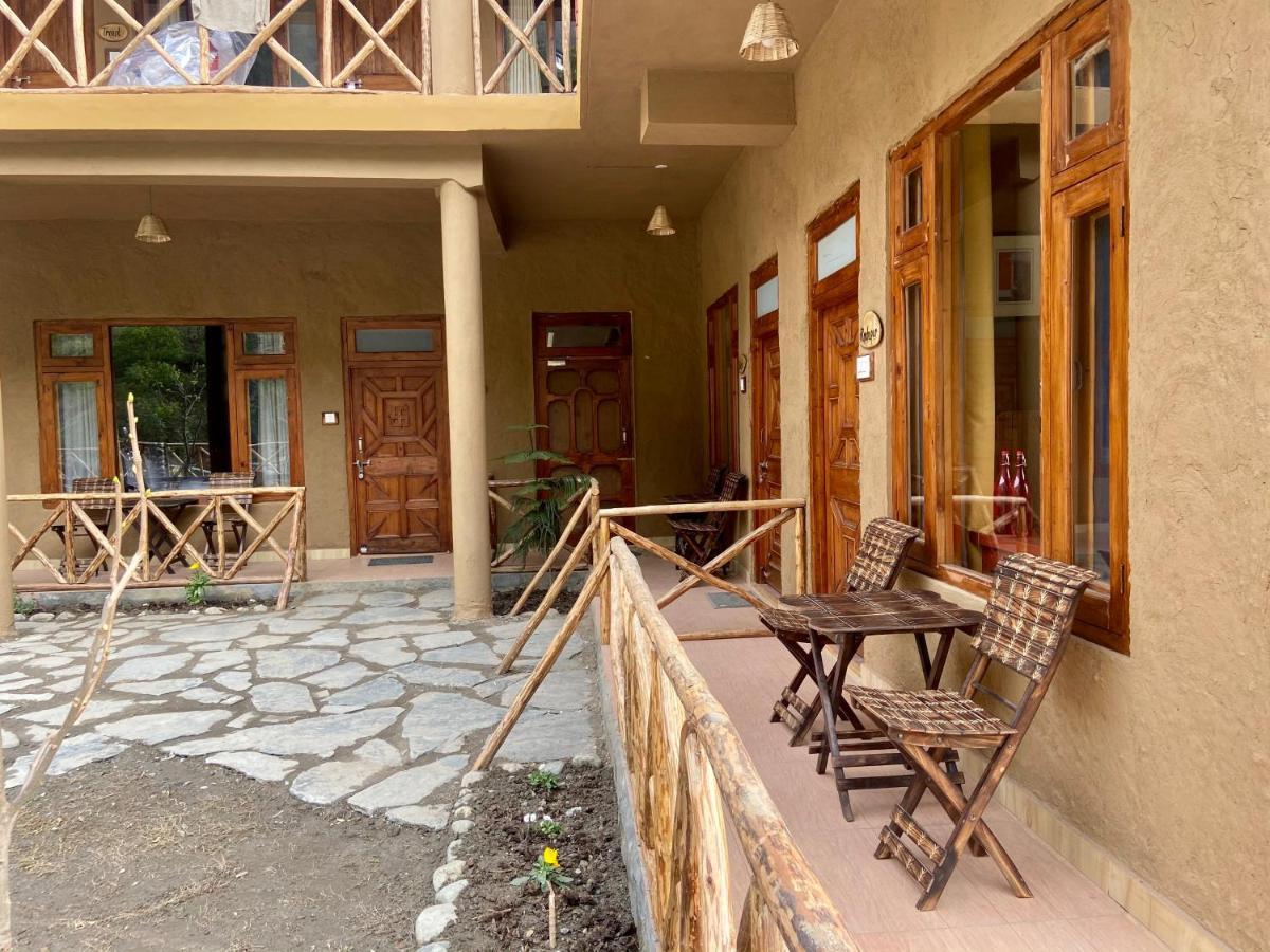 Shivadya Tirthan - Tirthan Valley Gushaini Exterior photo