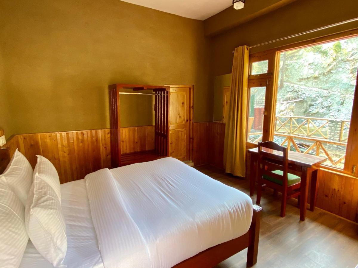 Shivadya Tirthan - Tirthan Valley Gushaini Exterior photo