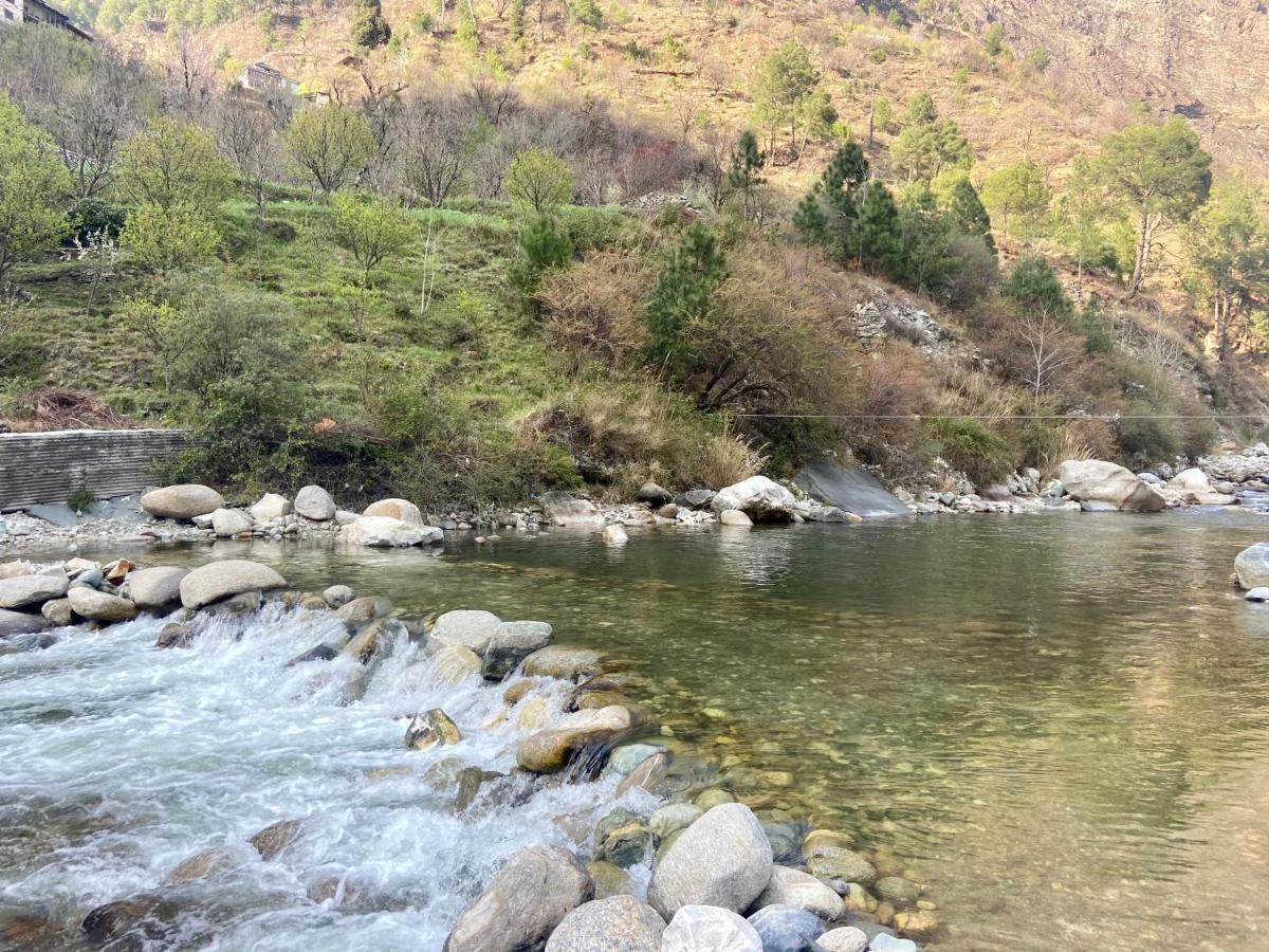 Shivadya Tirthan - Tirthan Valley Gushaini Exterior photo