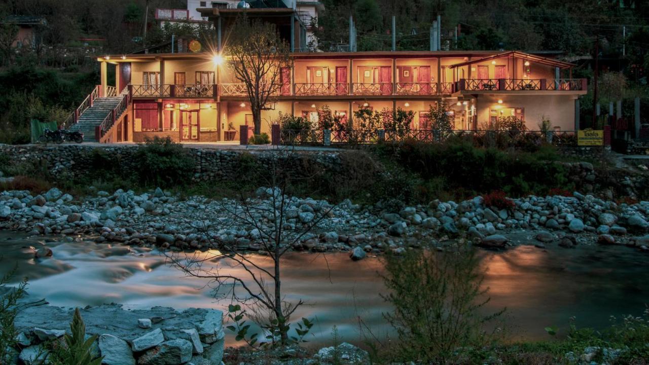Shivadya Tirthan - Tirthan Valley Gushaini Exterior photo