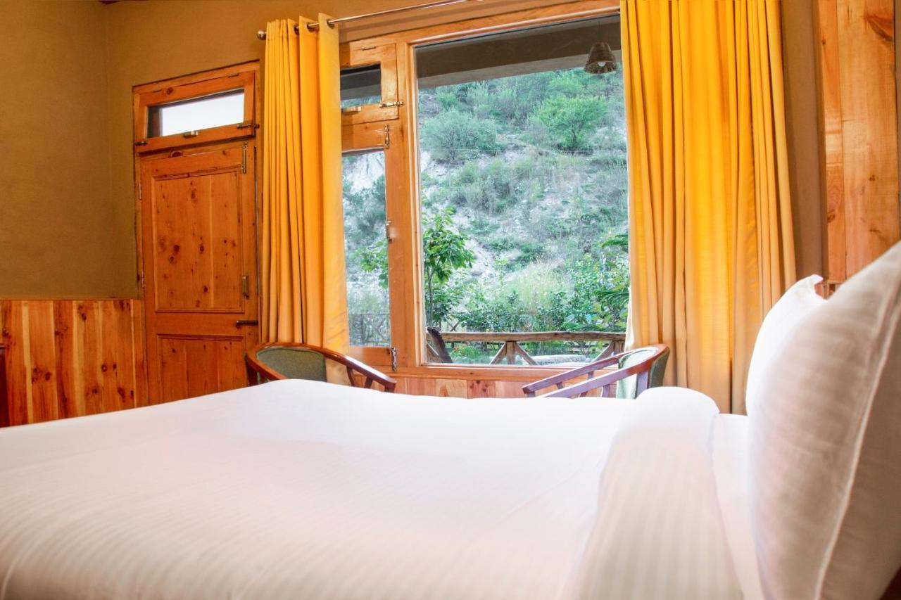 Shivadya Tirthan - Tirthan Valley Gushaini Exterior photo