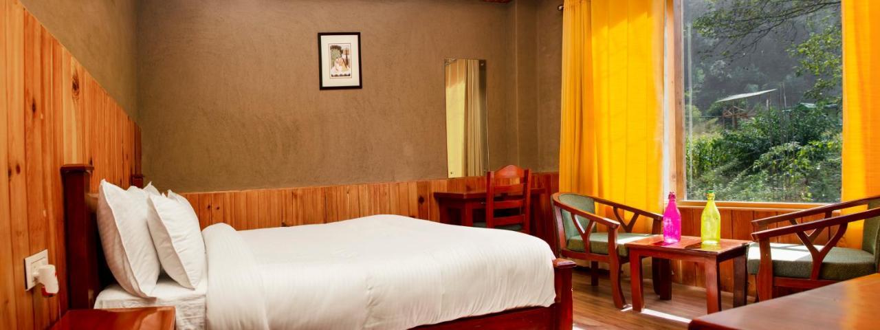 Shivadya Tirthan - Tirthan Valley Gushaini Exterior photo
