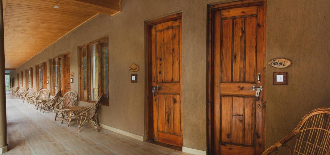 Shivadya Tirthan - Tirthan Valley Gushaini Exterior photo